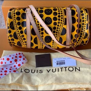 ❌Sold❌Louis Vuitton Yayoi Kusama Papillon Bag